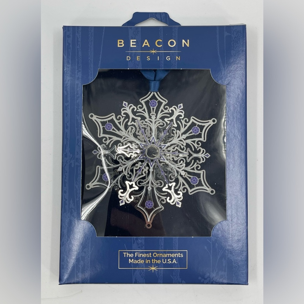 Beacon Design “Glittering Sliver Snowflake” Christmas Holiday Ornament NIP New